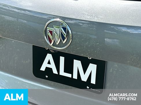 Used 2022 Buick Envision Preferred FWD image 11