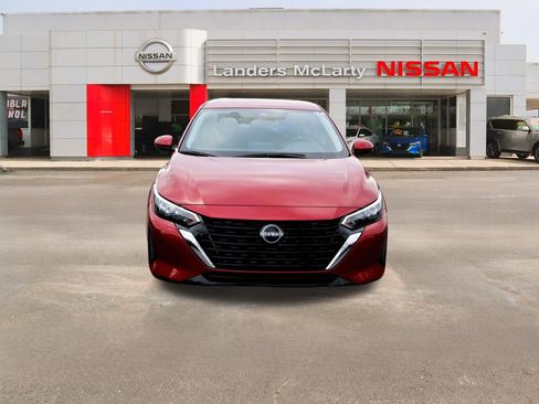 Used 2025 Nissan Sentra SV image 8