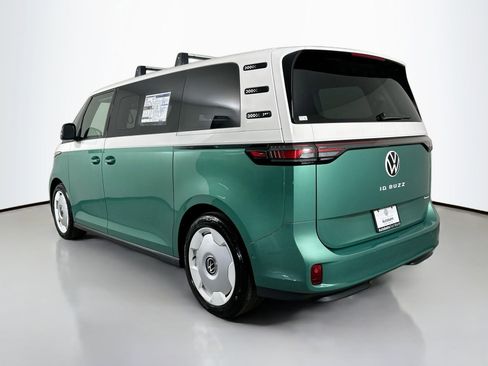 New 2025 Volkswagen ID. Buzz 1st Edition image 6