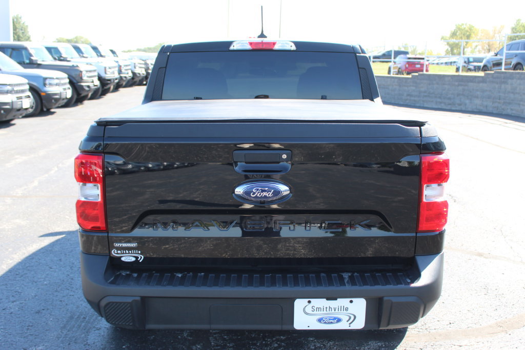 Used 2024 Ford Maverick XLT FWD image 4
