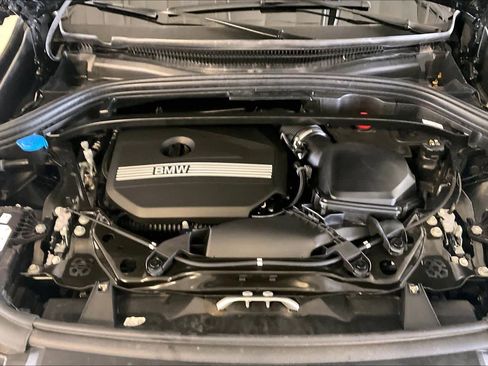 Certified 2025 BMW X1 xDrive28i w/ Convenience Package AWD/4WD image 28