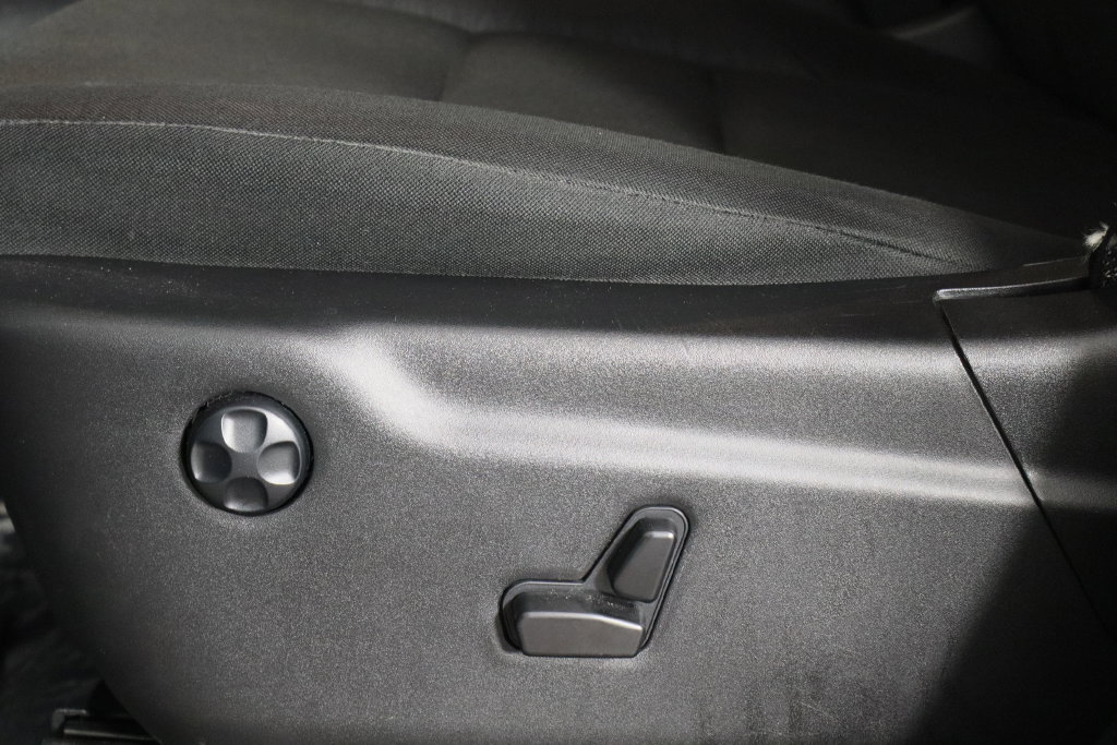 Used 2025 Dodge Durango GT AWD/4WD image 24
