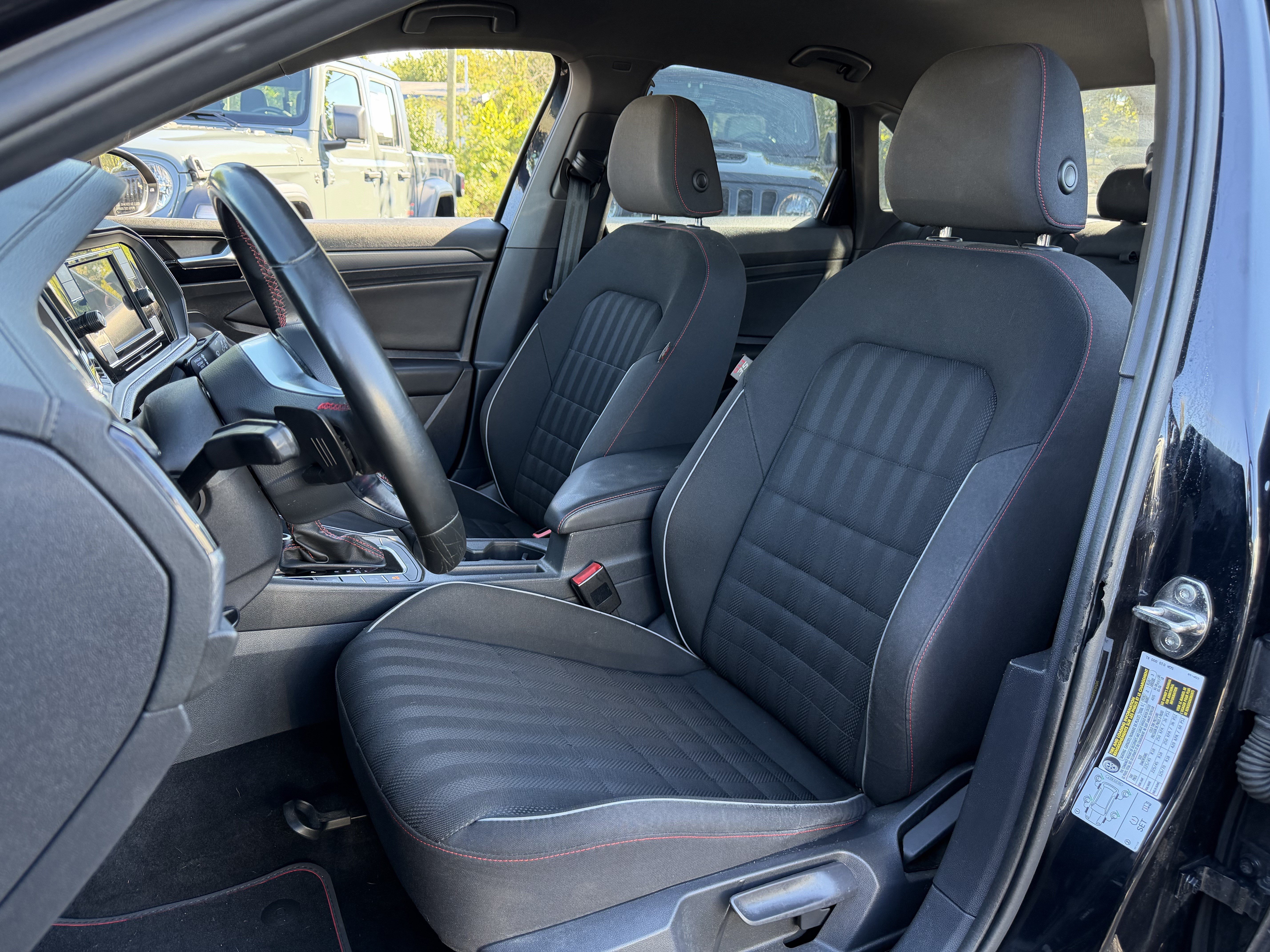 Used 2019 Volkswagen Jetta GLI FWD image 16