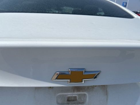 Used 2018 Chevrolet Malibu LS w/ LPO, Convenience Package 1 image 10