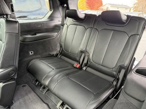 Used 2023 Jeep Grand Cherokee L Overland w/ Advanced Protech Group III image 14