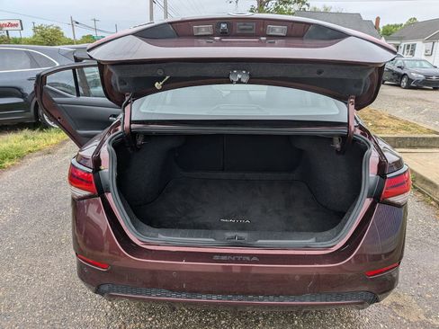 Used 2021 Nissan Sentra SV FWD image 24
