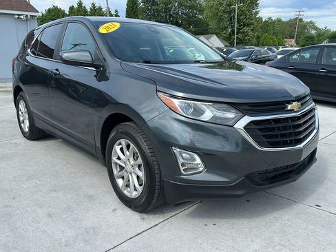 Used 2021 Chevrolet Equinox LT image 3