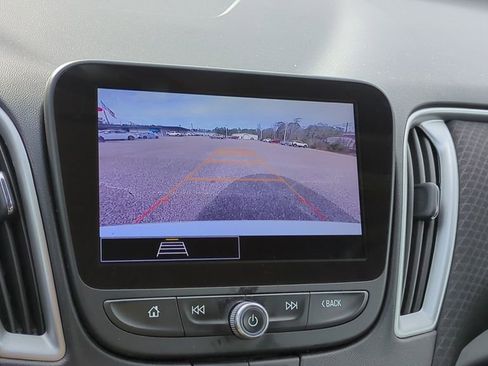 Used 2024 Chevrolet Malibu LT FWD image 23