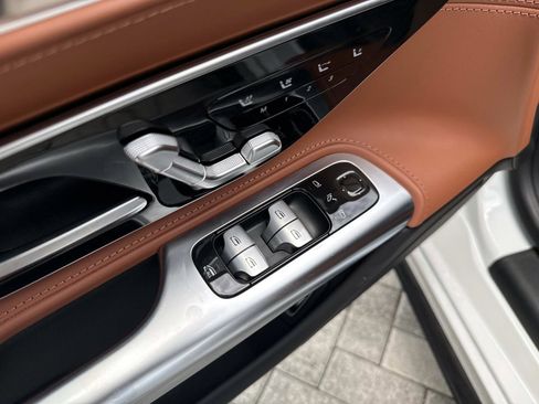Certified 2024 Mercedes-Benz SL 43 AMG image 20