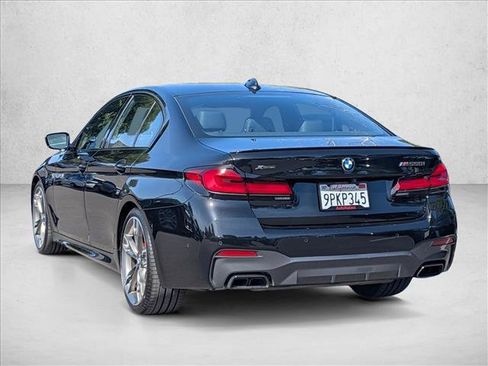 Certified 2022 BMW M550i xDrive AWD/4WD image 8
