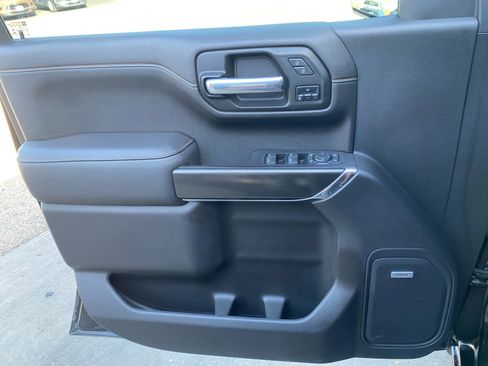 Used 2021 GMC Sierra 1500 AT4 w/ Technology Package image 30