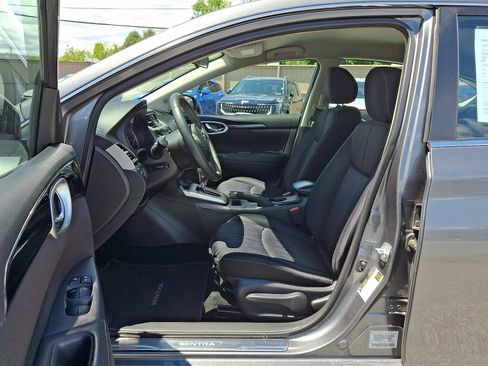 Used 2016 Nissan Sentra SV w/ Driver's Assist Package FWD image 14