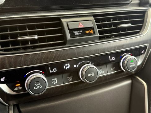 Used 2019 Honda Accord EX-L image 18