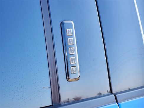 Used 2020 Ford F150 Raptor w/ Equipment Group 801A Mid image 11