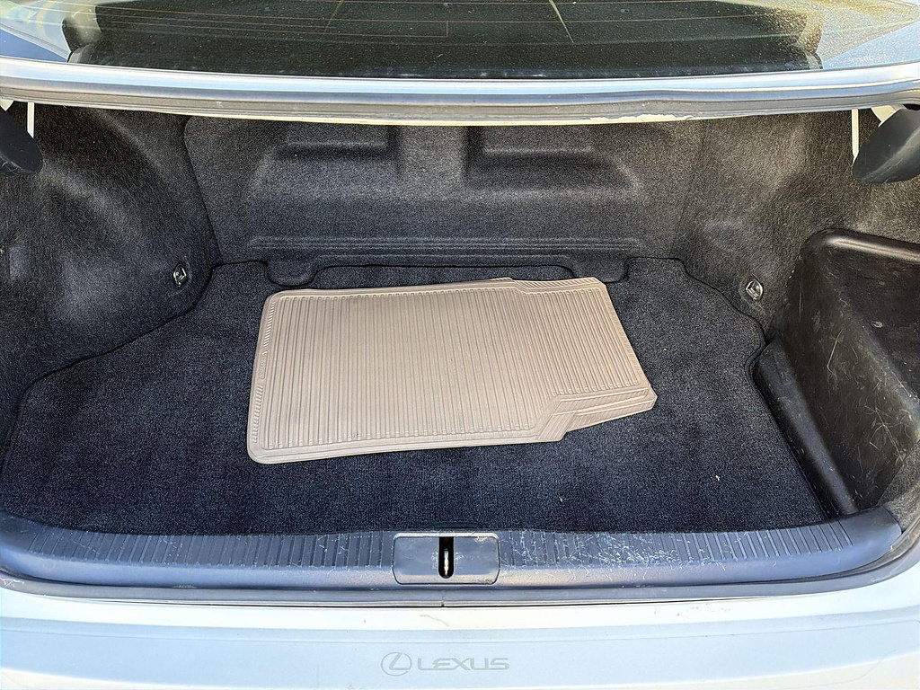 Used 2013 Lexus ES 300h w/ Premium Pkg FWD image 25