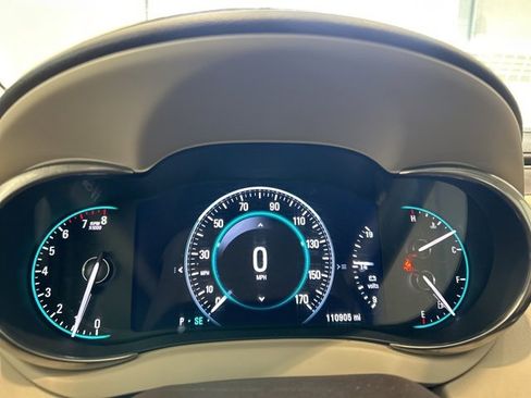 Used 2015 Buick LaCrosse Leather image 12