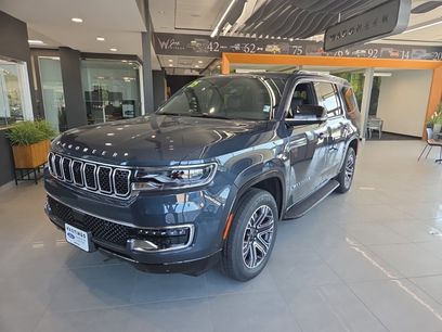 New 2025 Jeep Wagoneer 4WD w/ Convenience Group I