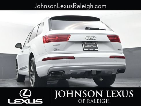 Used 2018 Audi Q7 2.0T Premium Plus w/ Premium Plus Package AWD/4WD image 19