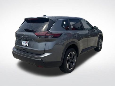 Used 2025 Nissan Rogue SV FWD image 6