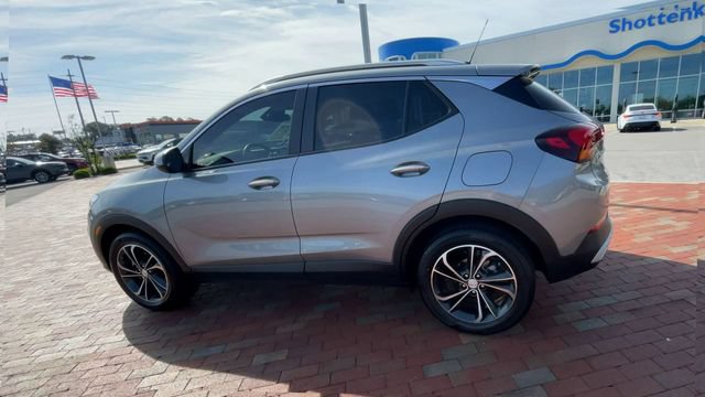 Used 2023 Buick Encore GX Select FWD image 7