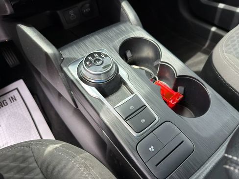 Used 2022 Ford Escape SE w/ SE Sport Appearance Package AWD/4WD image 31