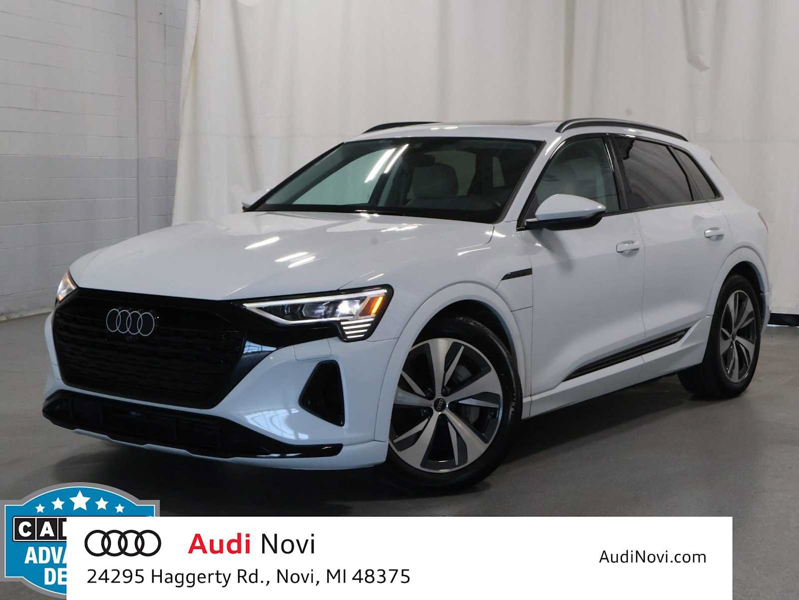 Used 2024 Audi Q8 e-tron Premium AWD/4WD image 1
