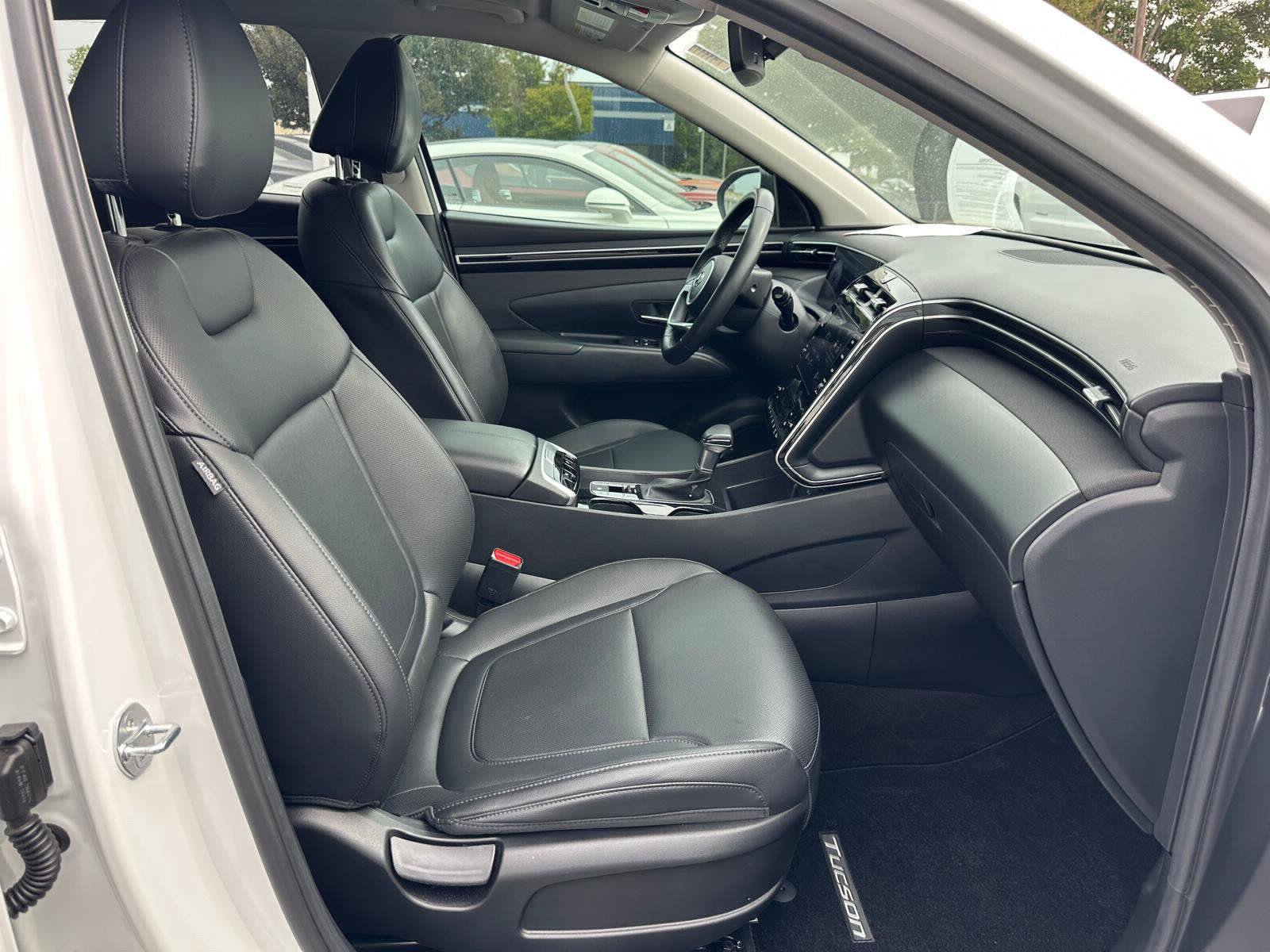 Used 2023 Hyundai Tucson SEL w/ Convenience Package FWD image 14