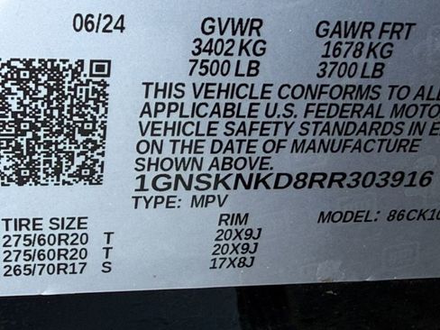 Used 2024 Chevrolet Tahoe LT w/ Luxury Package AWD/4WD image 31