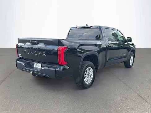 Used 2022 Toyota Tundra SR5 AWD/4WD image 4