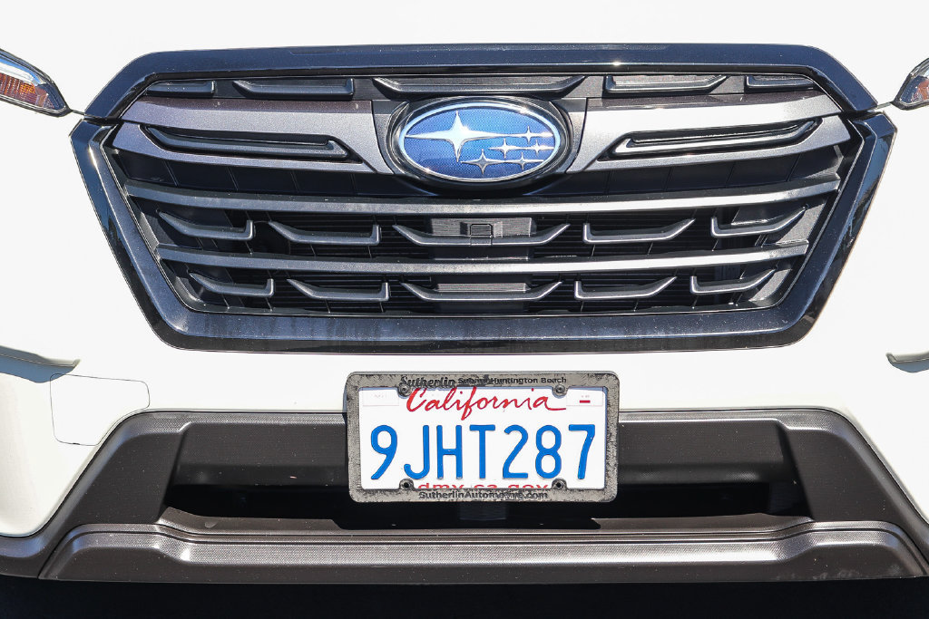 Certified 2023 Subaru Forester Limited AWD/4WD image 11