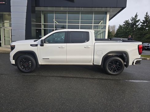 Used 2025 GMC Sierra 1500 Elevation AWD/4WD image 2