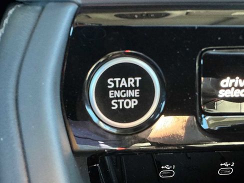 New 2025 Audi Q5 Premium image 35