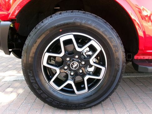 Used 2024 Ford Bronco Outer Banks AWD/4WD image 54