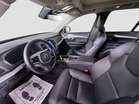 Used 2024 Volvo XC90 B5 Core w/ Protection Package Premier AWD/4WD image 21