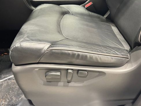 Used 2024 INFINITI QX80 Luxe image 19