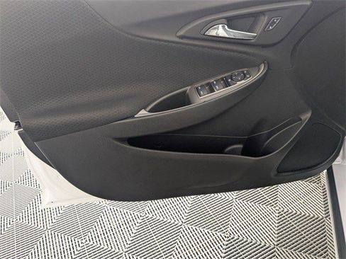 Certified 2025 Chevrolet Malibu LT w/ LPO, Floor Liner Package image 6