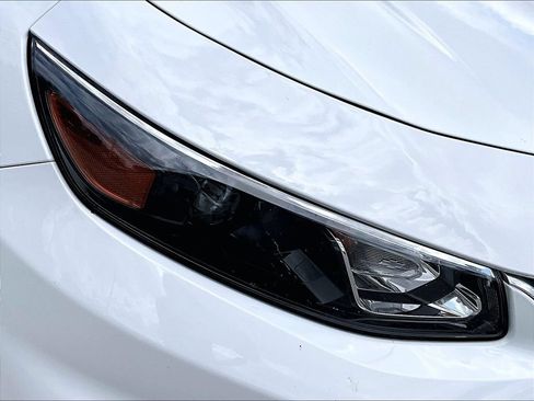 Used 2018 Chevrolet Malibu LT FWD image 30