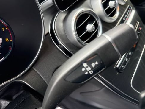 Used 2022 Mercedes-Benz GLC 300 image 19