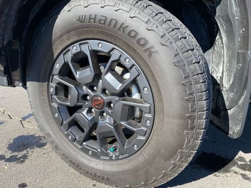 Certified 2024 Nissan Frontier PRO-4X w/ Pro Premium Package image 10