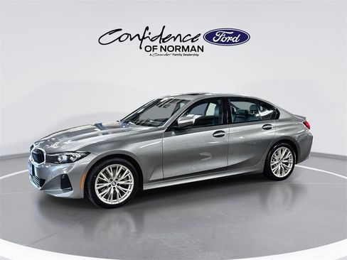 Used 2023 BMW 330i 330i Convenience image 4