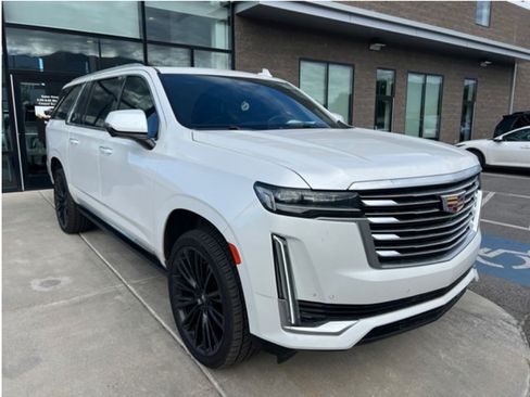 Used 2021 Cadillac Escalade ESV Premium Luxury Platinum AWD/4WD image 2