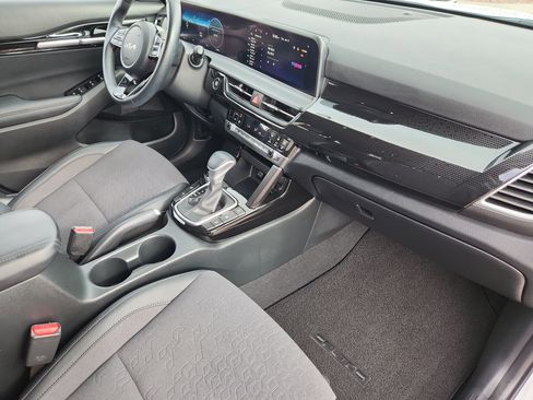 Used 2024 Kia Seltos S image 15