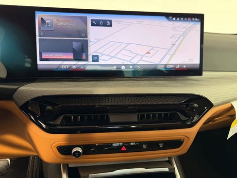 New 2026 BMW 330i Sedan w/ M Sport Package image 26