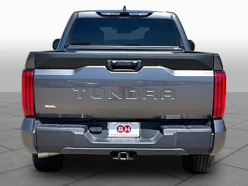 Used 2022 Toyota Tundra SR w/ SR Tow Package RWD image 5