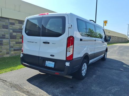 Used 2022 Ford Transit 350 XLT RWD image 9
