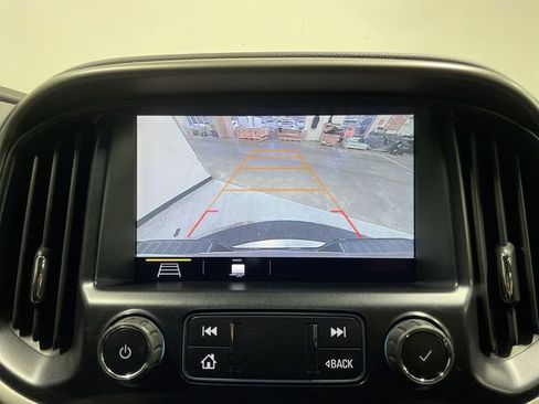 Used 2019 Chevrolet Colorado Z71 image 17