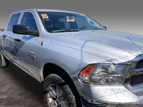 Used 2019 RAM 1500 Tradesman w/ Tradesman SXT Package RWD image 2