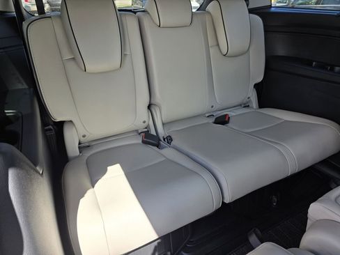 New 2026 Honda Odyssey Touring image 25