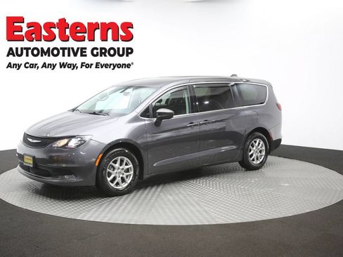 Used 2022 Chrysler Voyager LX FWD image 56