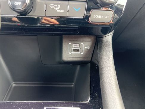 New 2026 Jeep Compass Limited image 31